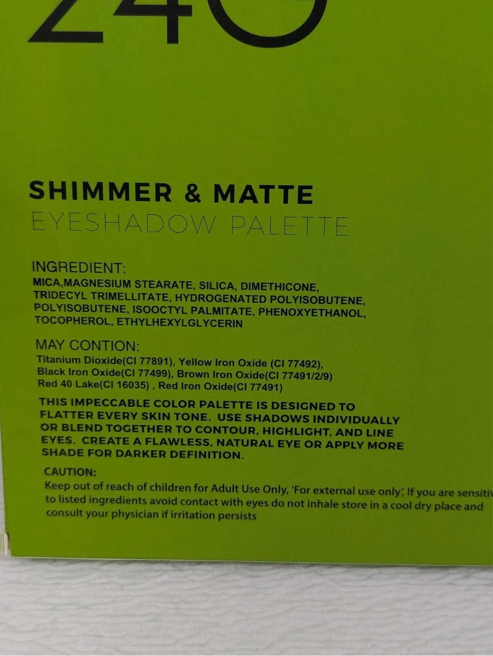 BEYOND - 24 Colors Shimmer & Matte - Professional Eyeshadow Palette